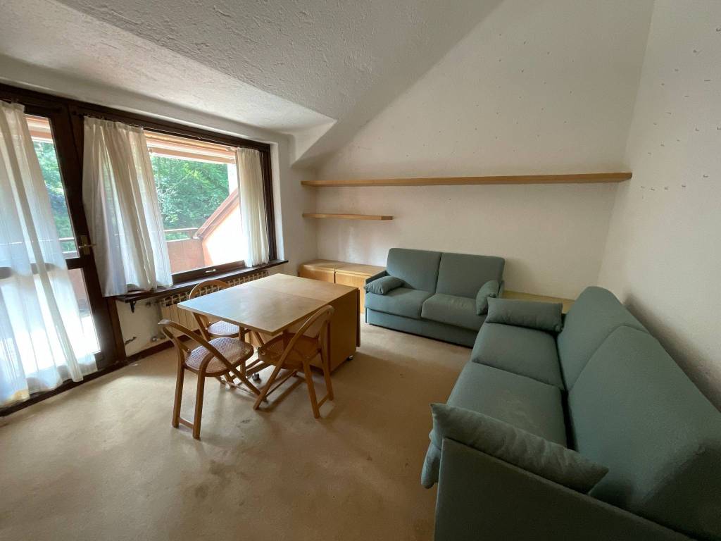 appartamento in vendita ad Artogne in zona Montecampione