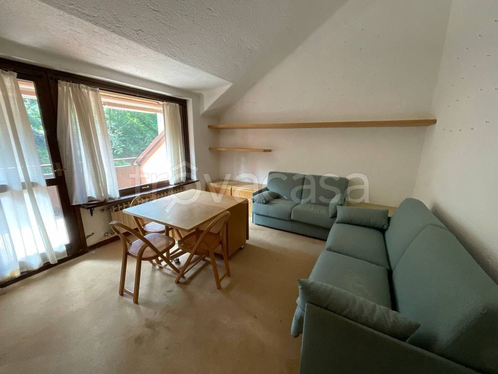 appartamento in vendita ad Artogne in zona Montecampione