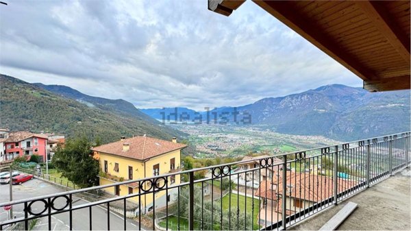 appartamento in vendita ad Artogne in zona Piazze