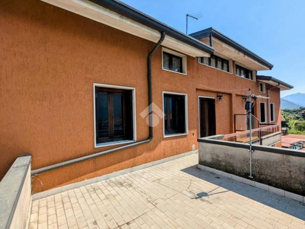 appartamento in vendita ad Artogne