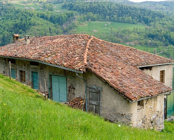 casale in vendita ad Artogne