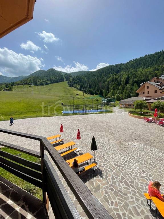 appartamento in vendita ad Artogne in zona Montecampione