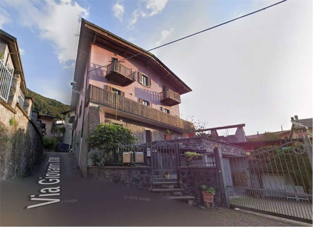appartamento in vendita ad Artogne in zona Piazze
