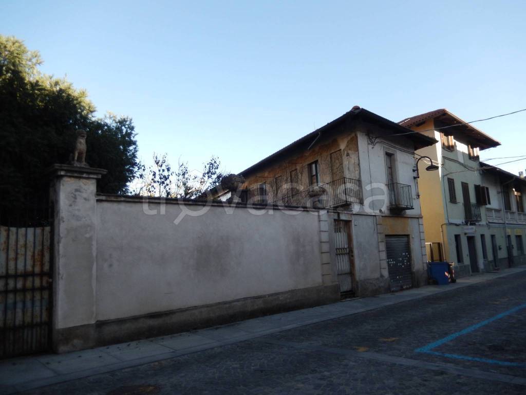 casa indipendente in vendita a Caselle Torinese