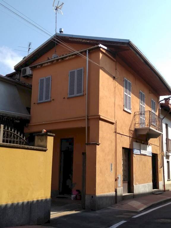 casa semindipendente in vendita a Caselle Torinese