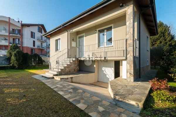 casa indipendente in vendita a Caselle Torinese