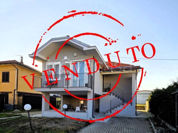 casa indipendente in vendita a Caselle Torinese