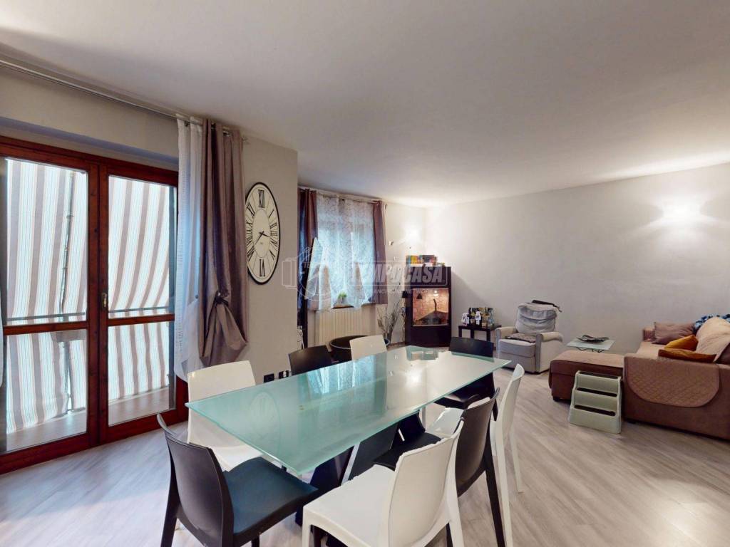 casa indipendente in vendita a Caselle Torinese
