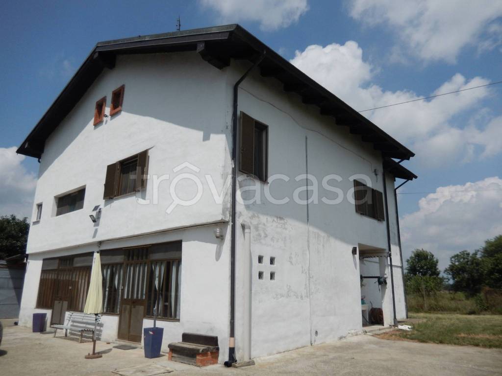 casa indipendente in vendita a Caselle Torinese