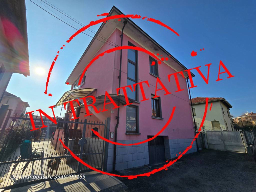casa indipendente in vendita a Caselle Torinese