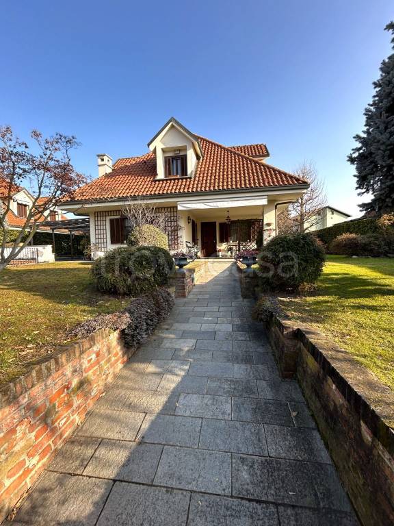casa indipendente in vendita a Caselle Torinese