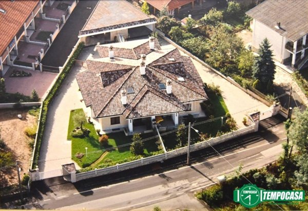 casa indipendente in vendita a Caselle Torinese