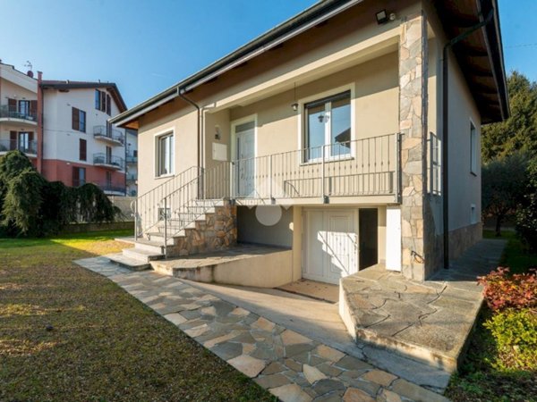 casa indipendente in vendita a Caselle Torinese
