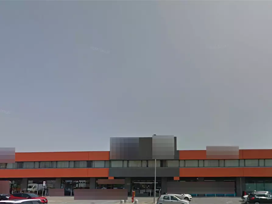 negozio in vendita a Caselle Torinese