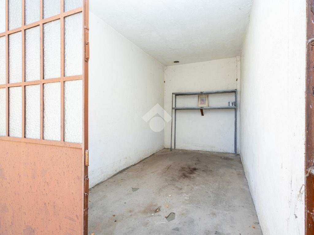 locale di sgombero in vendita a Caselle Torinese