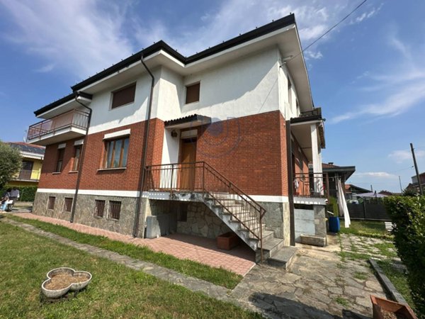 casa indipendente in vendita a Caselle Torinese