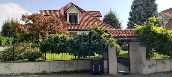 casa indipendente in vendita a Caselle Torinese