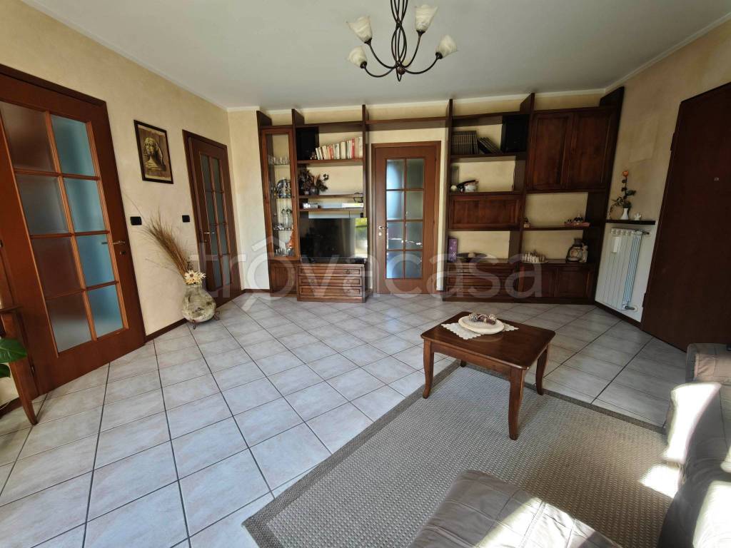 appartamento in vendita a Caselle Torinese