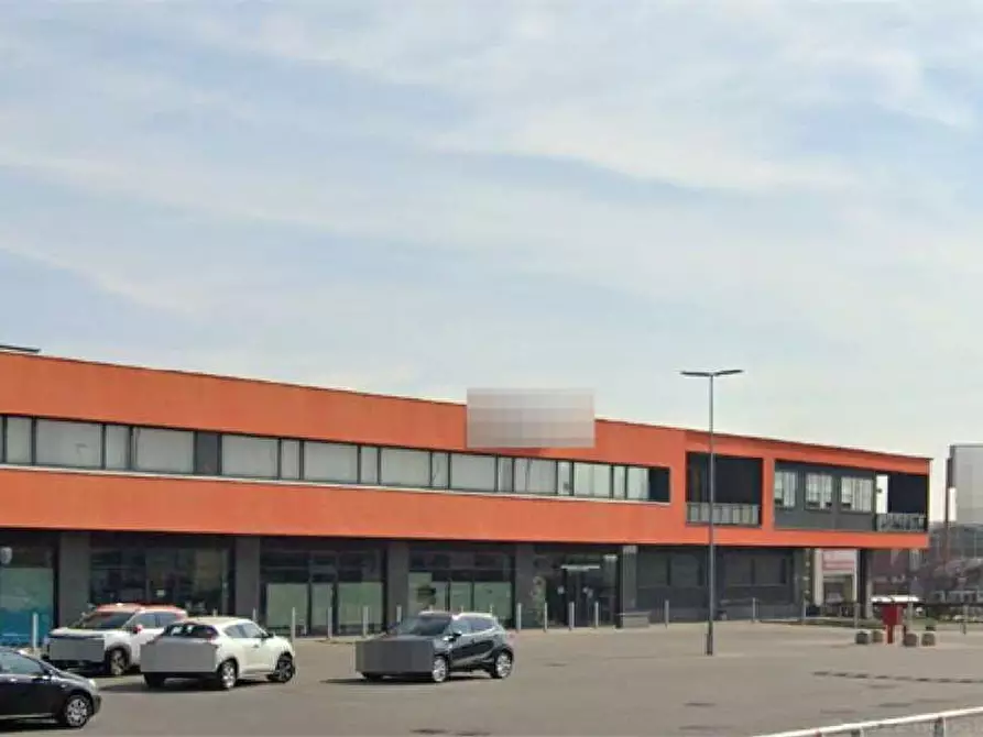 negozio in vendita a Caselle Torinese