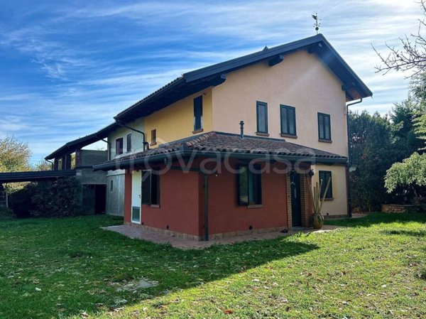 casa indipendente in vendita a Caselle Torinese