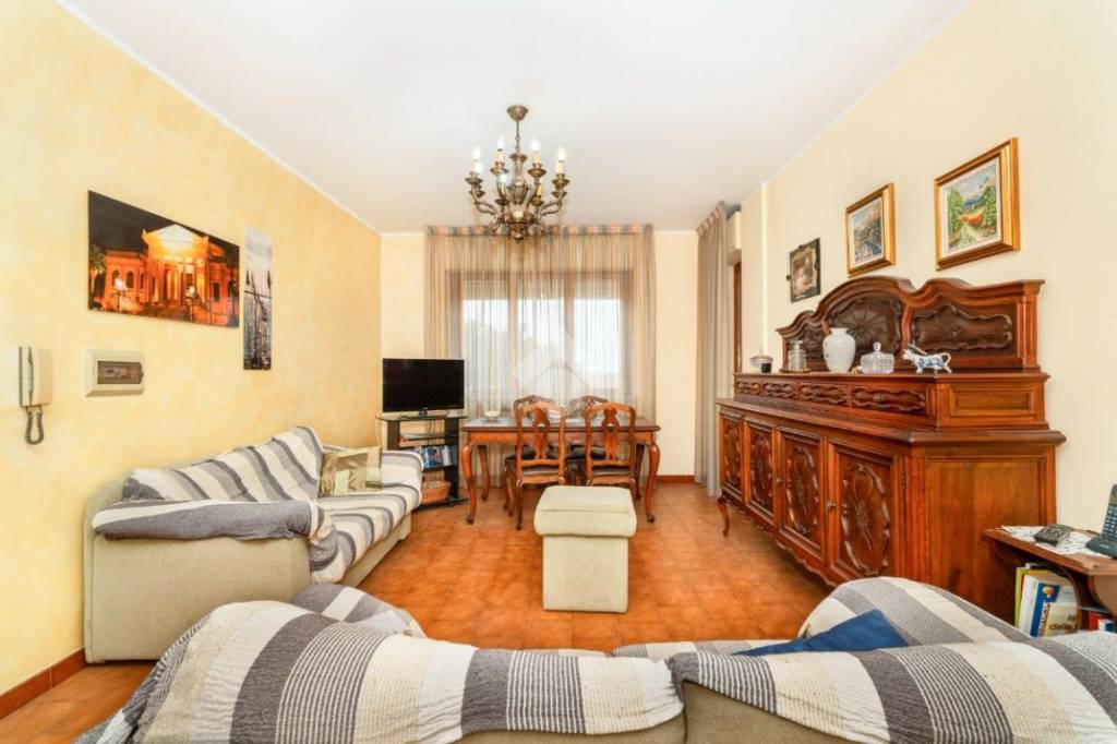 appartamento in vendita a Caselle Torinese