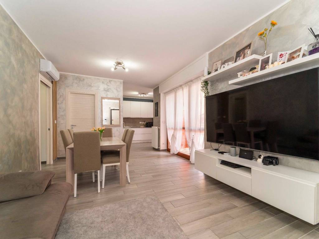 appartamento in vendita a Caselle Torinese