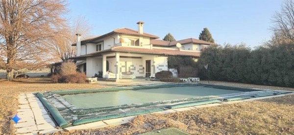 casa indipendente in vendita a Caselle Torinese