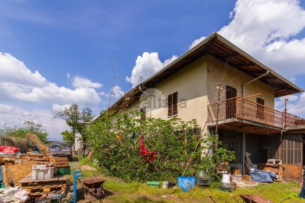 casale in vendita a Caselle Torinese