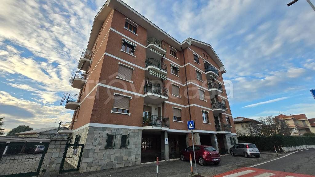 appartamento in vendita a Caselle Torinese