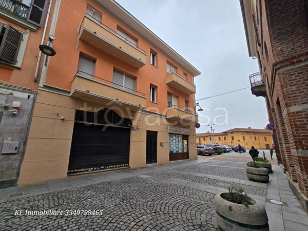 negozio in vendita a Caselle Torinese