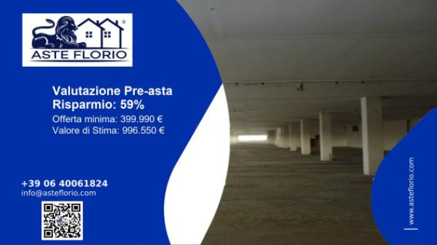 locale commerciale in vendita a Caselle Torinese