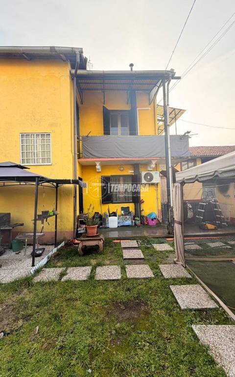 casa indipendente in vendita a Caselle Torinese