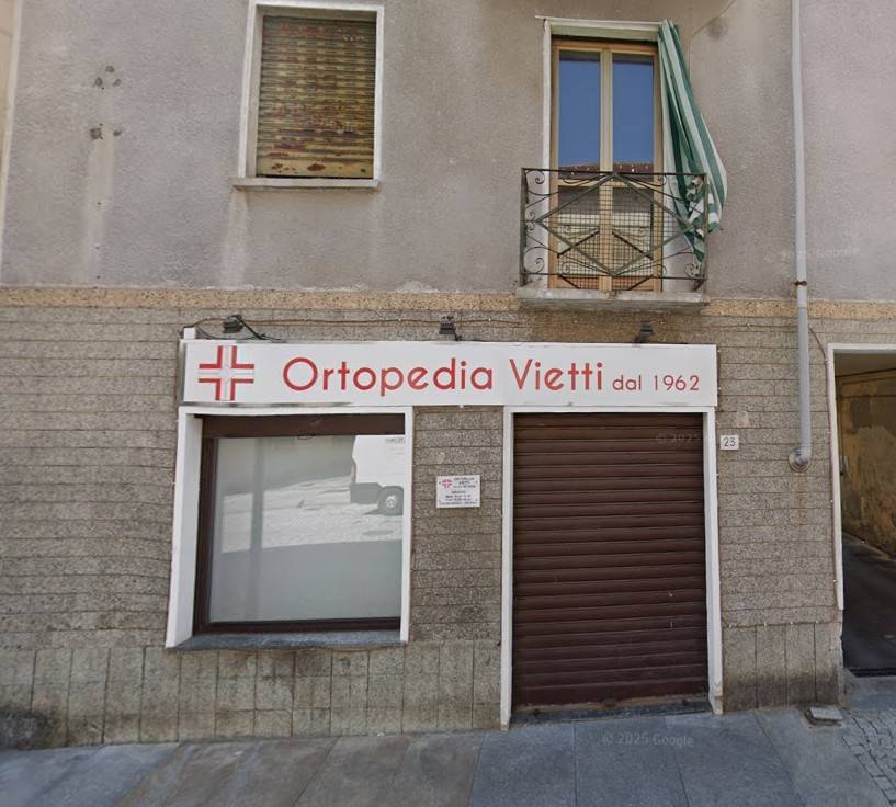 negozio in vendita a Caselle Torinese