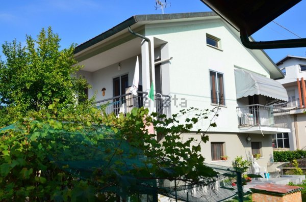 casa indipendente in vendita a Caselle Torinese