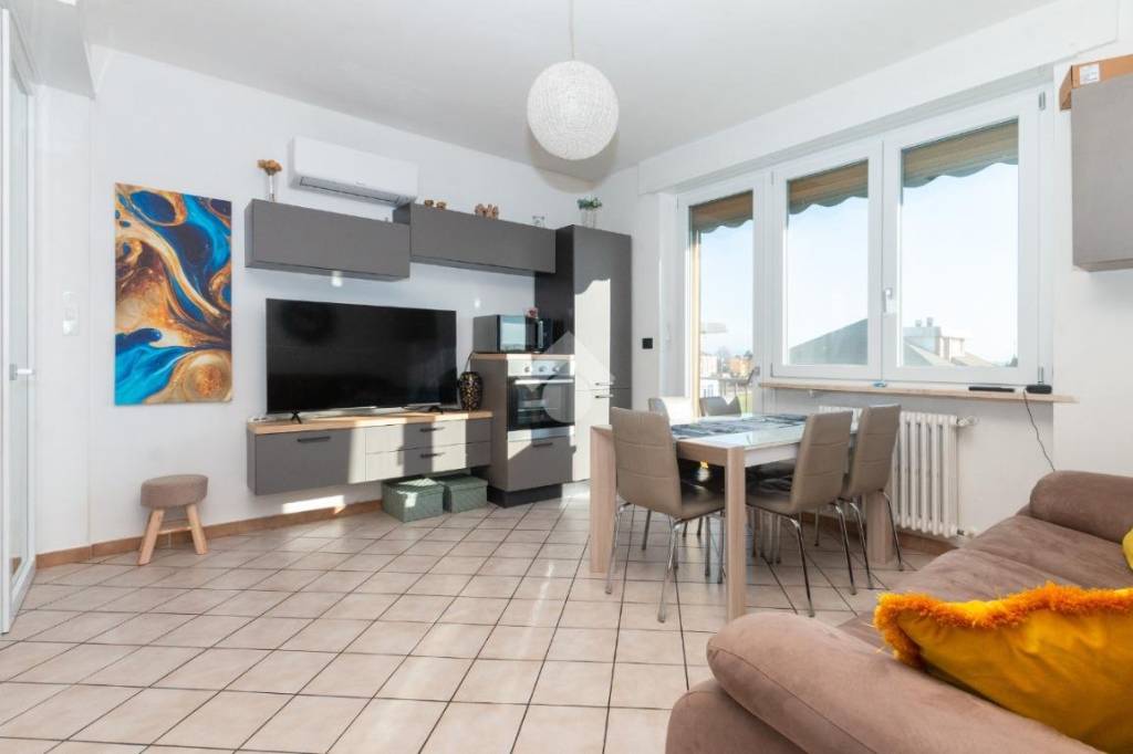 appartamento in vendita a Caselle Torinese