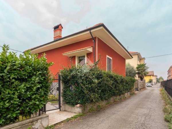 casa indipendente in vendita a Caselle Torinese