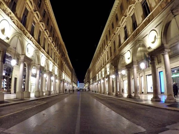 negozio in vendita a Caselle Torinese