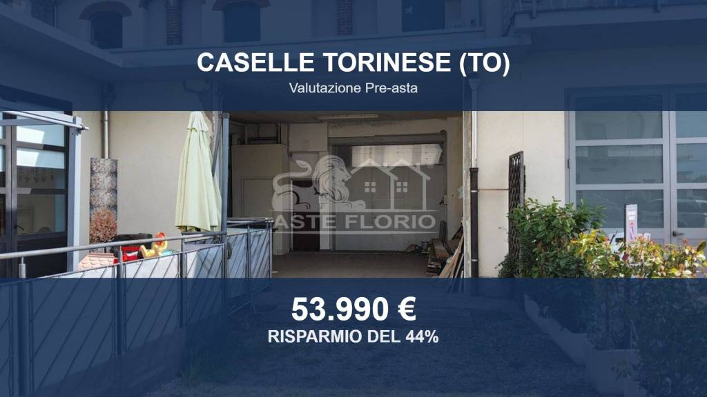 locale commerciale in vendita a Caselle Torinese