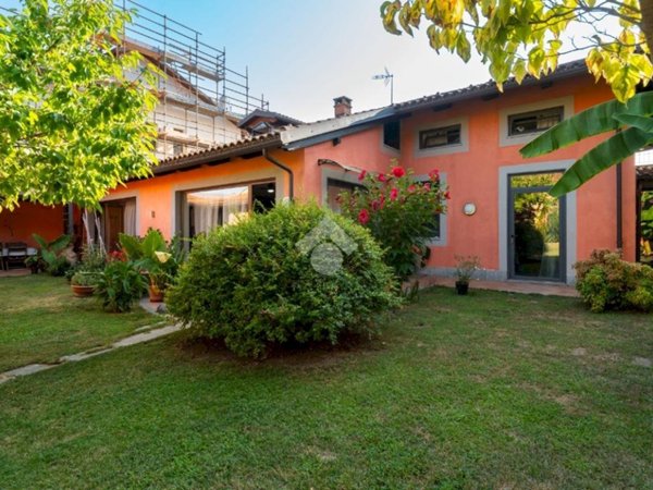 casa indipendente in vendita a Caselle Torinese