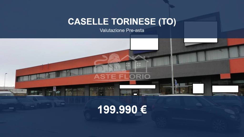 locale commerciale in vendita a Caselle Torinese