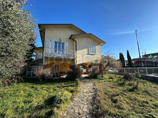 casa indipendente in vendita ad Azzano Mella