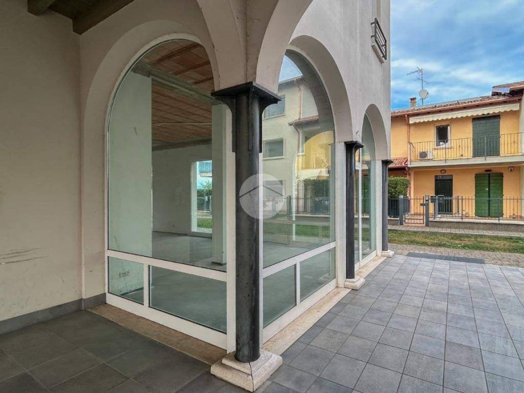 monolocale in vendita ad Azzano Mella