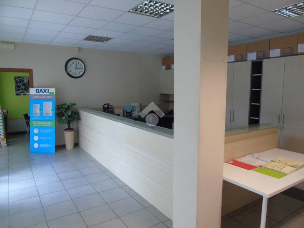ufficio in vendita ad Azzano Mella