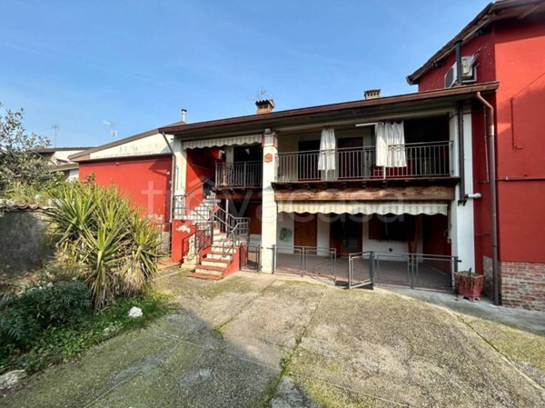 appartamento in vendita ad Azzano Mella