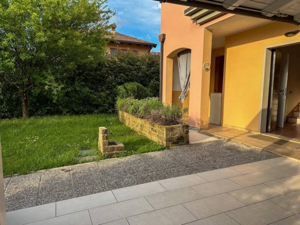 casa indipendente in vendita ad Azzano Mella