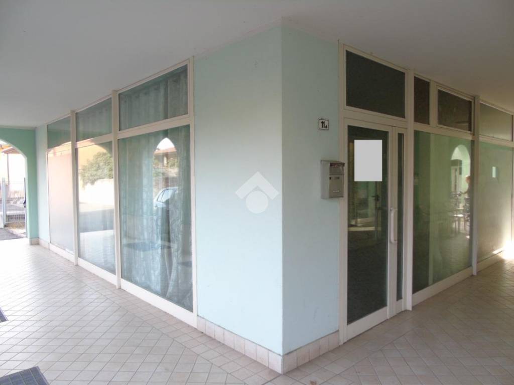 ufficio in vendita ad Azzano Mella