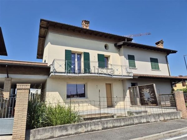 casa indipendente in vendita ad Azzano Mella