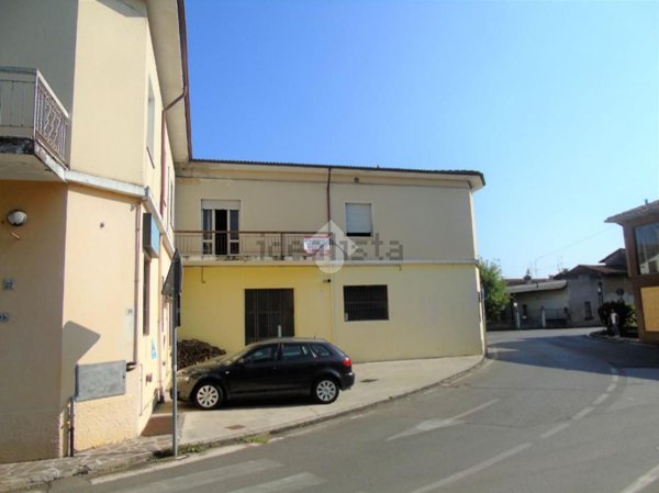 trivano in vendita ad Azzano Mella