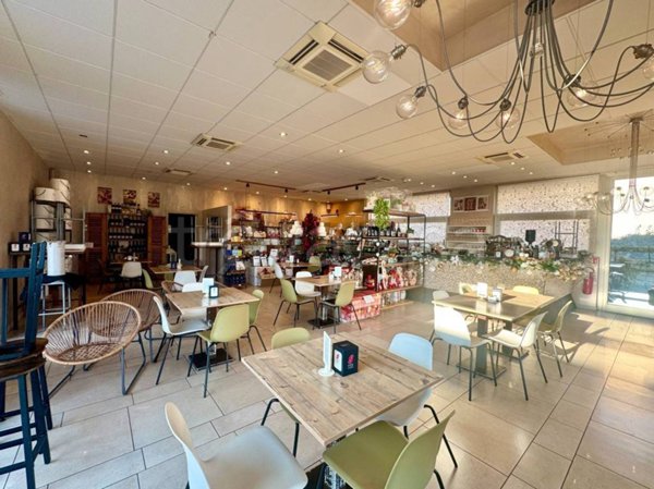 negozio in vendita ad Azzano Mella