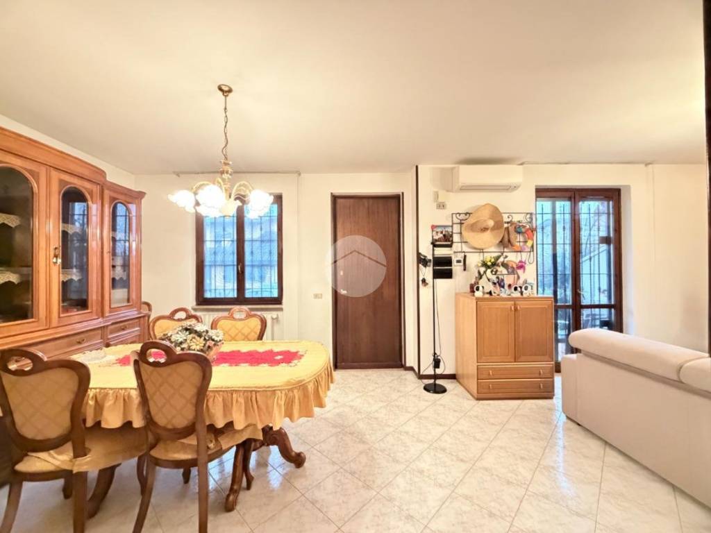 casa indipendente in vendita ad Azzano Mella